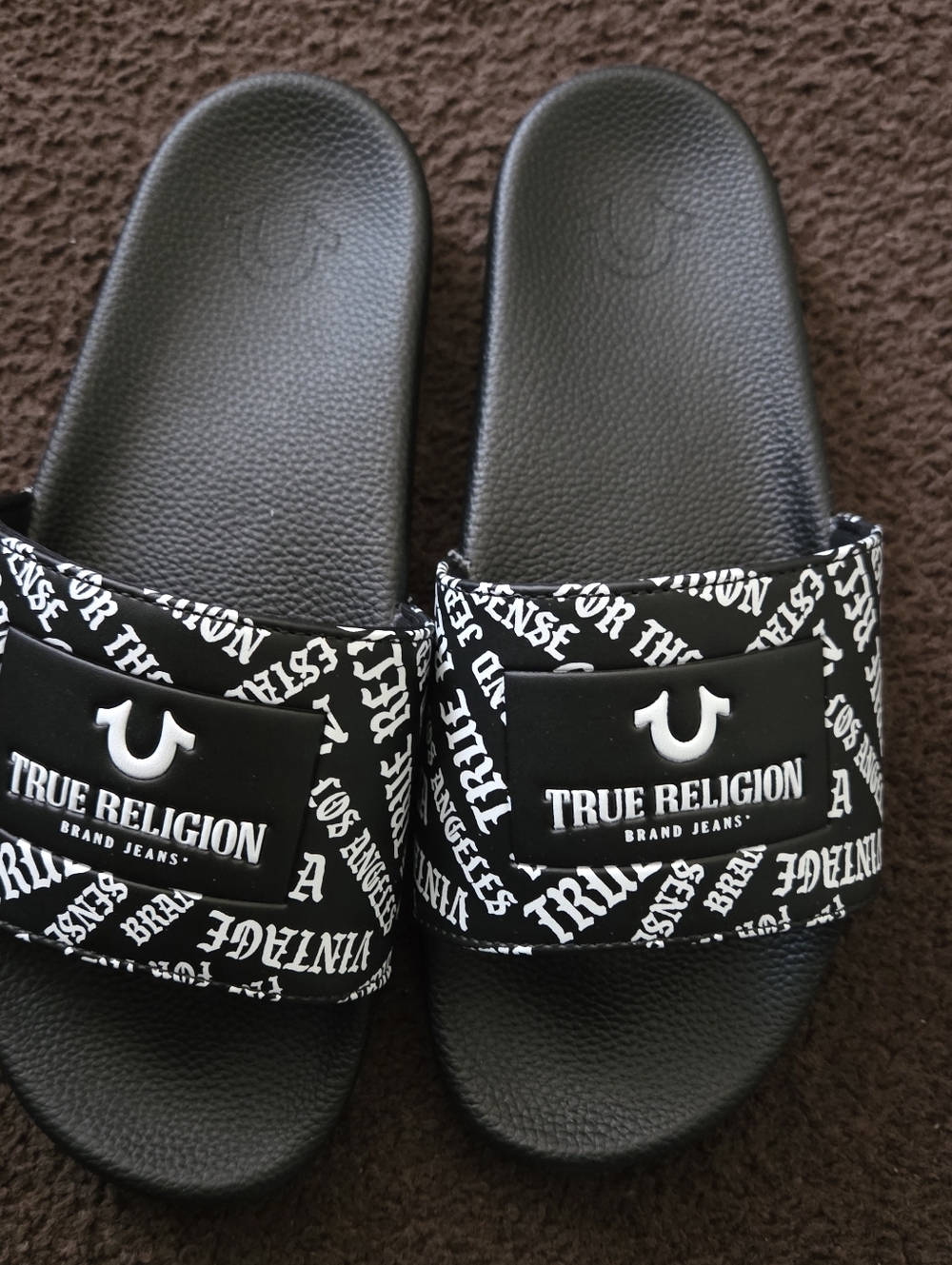 True Religion Slides NWOT